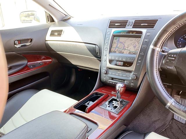 ＧＳ ＧＳ３５０　ユーザー買取車　ＭＡＶＥＲＩＣＫ２０ｉｎｃｈアルミ　フルタップ車高調　革調シートカバー　クルーズコントロール　リアスモーク施工　バックカメラ　ＥＴＣ（23枚目）
