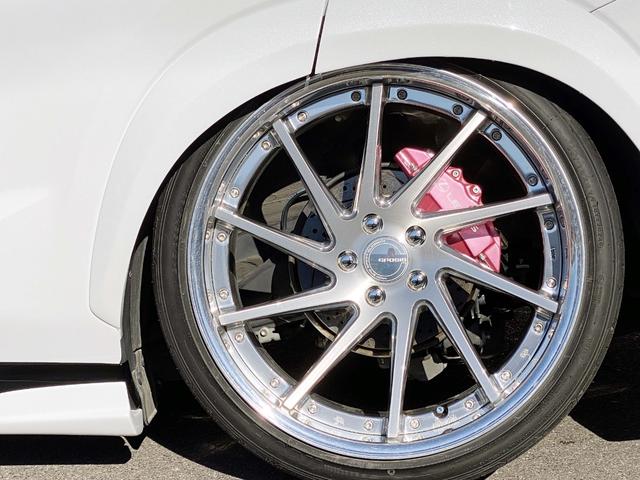 ＮＸ ＮＸ３００　Ｆスポーツ　公認車　禁煙車　ＡＲＴＩＳＡＮフルエアロ　ＯＶフェンダー　ＷＯＲＫグノーシス２１ＡＷ　ＡｉｒＦｏｒｃｅエアサス　Ｔ－ＤＥＭＡＮＤアーム　Ｆガラスオーロラ　ＳＲ　３眼ＬＥＤヘッド　赤黒本革ＰＷシート（7枚目）