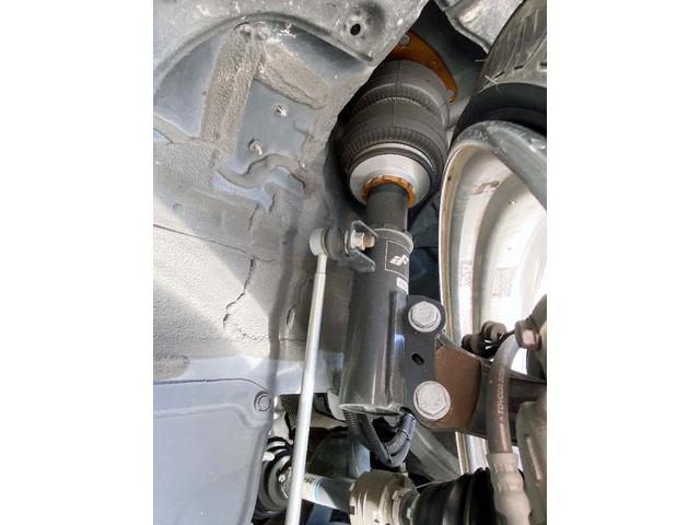 ＮＸ ＮＸ３００　Ｆスポーツ　公認車　禁煙車　ＡＲＴＩＳＡＮフルエアロ　ＯＶフェンダー　ＷＯＲＫグノーシス２１ＡＷ　ＡｉｒＦｏｒｃｅエアサス　Ｔ－ＤＥＭＡＮＤアーム　Ｆガラスオーロラ　ＳＲ　３眼ＬＥＤヘッド　赤黒本革ＰＷシート（77枚目）