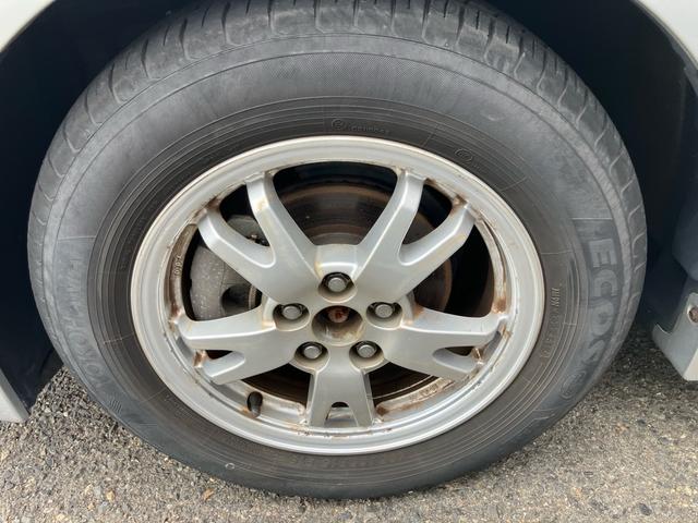 プリウス S エアコン パワーステアリング パワーウィンドウ 運転席エアバック 助手席エアバック 盗難防止システム 衝突安全ボディ スマートキー(8枚目)