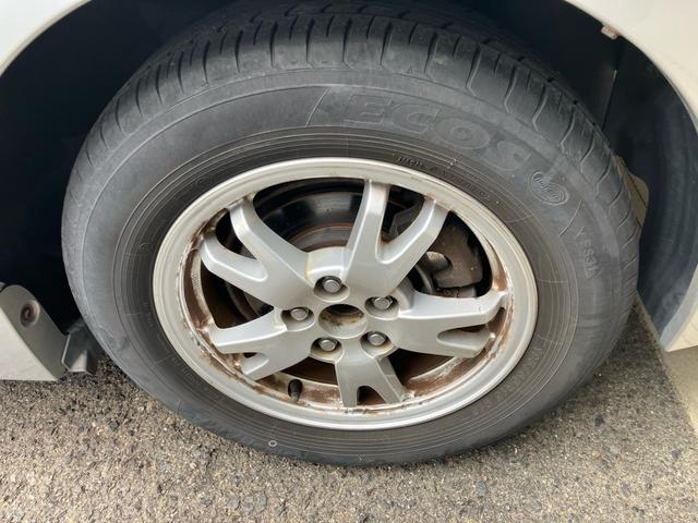 プリウス S エアコン パワーステアリング パワーウィンドウ 運転席エアバック 助手席エアバック 盗難防止システム 衝突安全ボディ スマートキー(9枚目)