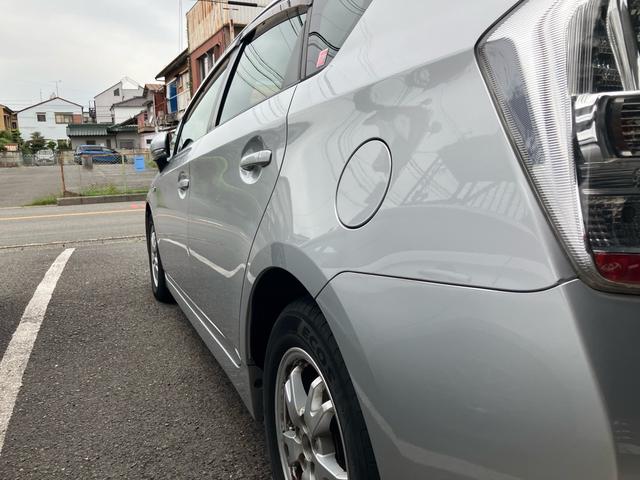 プリウス S エアコン パワーステアリング パワーウィンドウ 運転席エアバック 助手席エアバック 盗難防止システム 衝突安全ボディ スマートキー(19枚目)