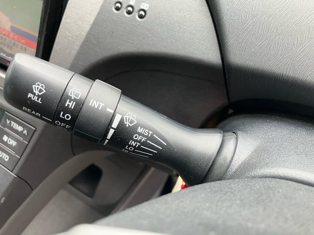 プリウス S エアコン パワーステアリング パワーウィンドウ 運転席エアバック 助手席エアバック 盗難防止システム 衝突安全ボディ スマートキー(34枚目)