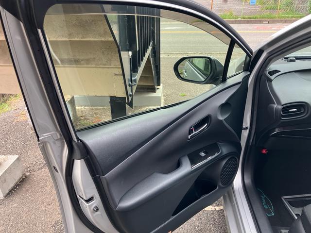 プリウス Sセーフティプラス エアコン パワーステアリング パワーウィンドウ 運転席エアバッグ 助手席エアバッグ 盗難防止システム 衝突安全ボディ スマートキー(24枚目)