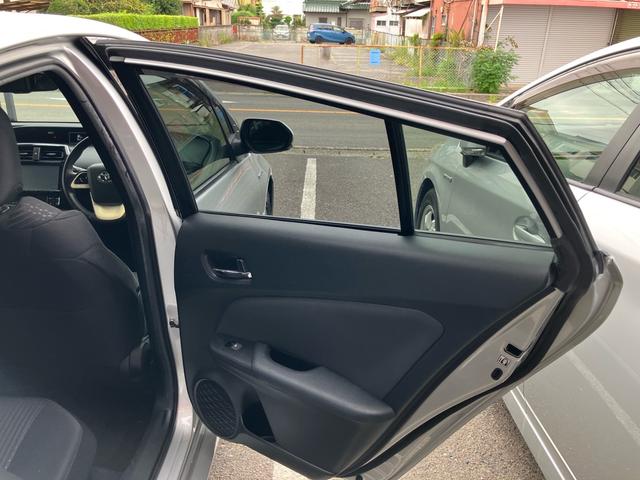 プリウス Sセーフティプラス エアコン パワーステアリング パワーウィンドウ 運転席エアバッグ 助手席エアバッグ 盗難防止システム 衝突安全ボディ スマートキー(25枚目)