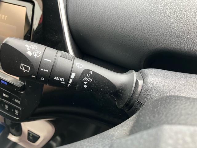 プリウス Sセーフティプラス エアコン パワーステアリング パワーウィンドウ 運転席エアバッグ 助手席エアバッグ 盗難防止システム 衝突安全ボディ スマートキー(32枚目)