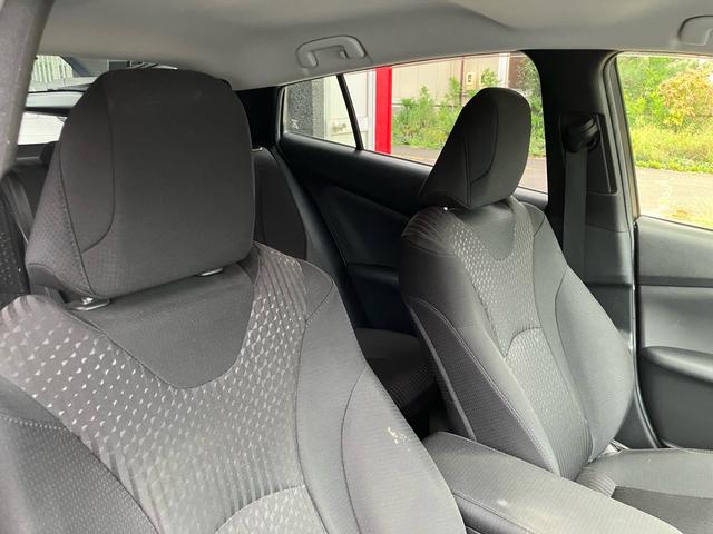 プリウス Sセーフティプラス エアコン パワーステアリング パワーウィンドウ 運転席エアバッグ 助手席エアバッグ 盗難防止システム 衝突安全ボディ スマートキー(49枚目)