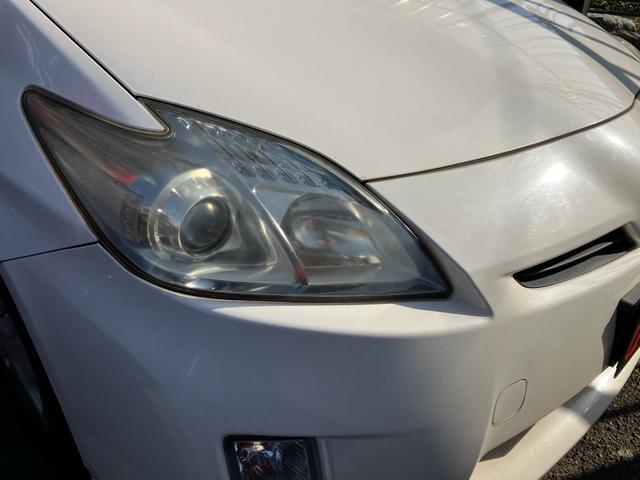プリウス Ｓ　エアコン　パワーステアリング　パワーウィンドウ　運転席エアバッグ　助手席エアバッグ　盗難防止システム　衝突安全ボディ　スマートキー（4枚目）