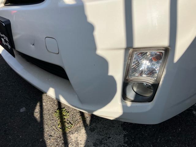 プリウス Ｓ　エアコン　パワーステアリング　パワーウィンドウ　運転席エアバッグ　助手席エアバッグ　盗難防止システム　衝突安全ボディ　スマートキー（7枚目）