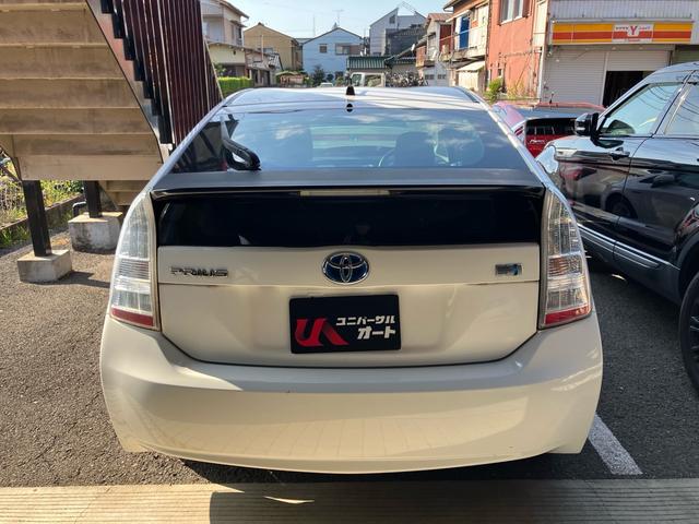 プリウス Ｓ　エアコン　パワーステアリング　パワーウィンドウ　運転席エアバッグ　助手席エアバッグ　盗難防止システム　衝突安全ボディ　スマートキー（15枚目）