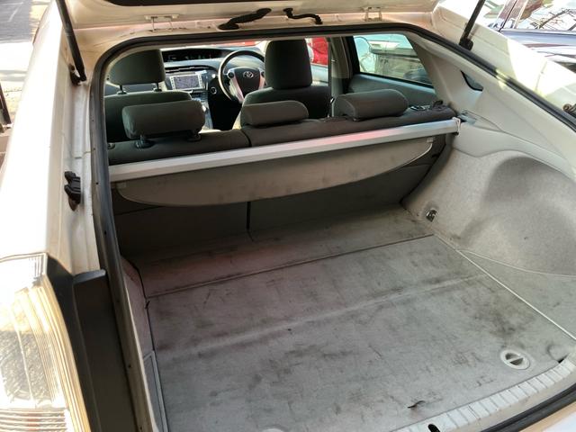 プリウス Ｓ　エアコン　パワーステアリング　パワーウィンドウ　運転席エアバッグ　助手席エアバッグ　盗難防止システム　衝突安全ボディ　スマートキー（53枚目）