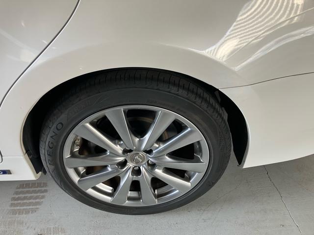 ＧＳ ＧＳ３００ｈ　エアコン　パワーステアリング　パワーウィンドウ　運転席エアバッグ　助手席エアバッグ　盗難防止システム　衝突安全ボディ　スマートキー（9枚目）