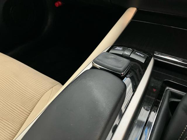 ＧＳ ＧＳ３００ｈ　エアコン　パワーステアリング　パワーウィンドウ　運転席エアバッグ　助手席エアバッグ　盗難防止システム　衝突安全ボディ　スマートキー（28枚目）