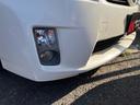プリウス Ｓ　エアコン　パワーステアリング　パワーウィンドウ　運転席エアバッグ　助手席エアバッグ　盗難防止システム　衝突安全ボディ　スマートキー（5枚目）