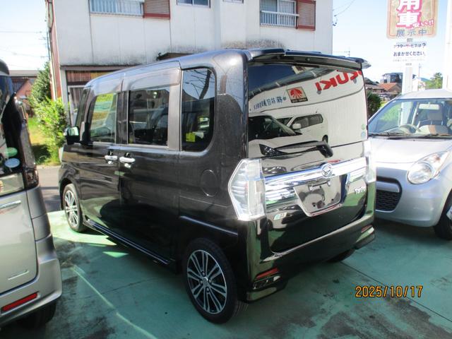 タント カスタムＲＳ　ワンオーナー車・カーナビ・バックカメラ・パワステ・両側電動スライドドア・プッシュスタート・オートエアコン・ドアミラーウインカー・ターボ車（6枚目）