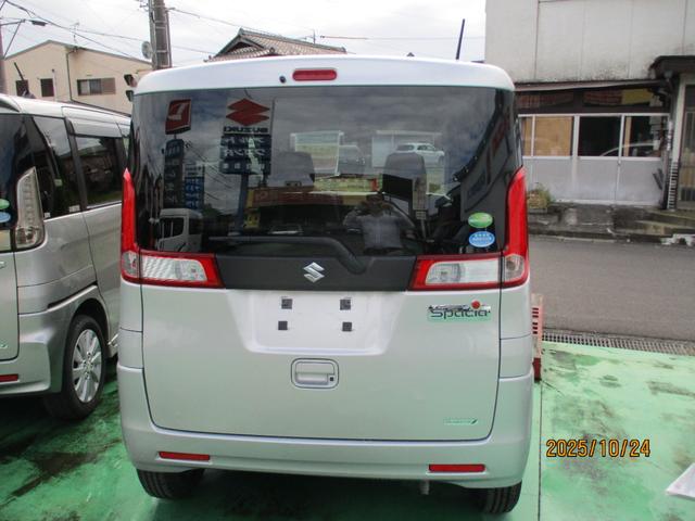 スペーシア Ｘ　カーナビ・プッシュスタート・フロアマット・ドアバイザー・オートエアコン・片側パワースライドドア・新品タイヤ付き（6枚目）