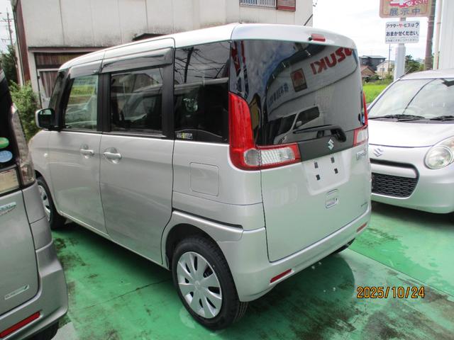 スペーシア Ｘ　カーナビ・プッシュスタート・フロアマット・ドアバイザー・オートエアコン・片側パワースライドドア・新品タイヤ付き（7枚目）