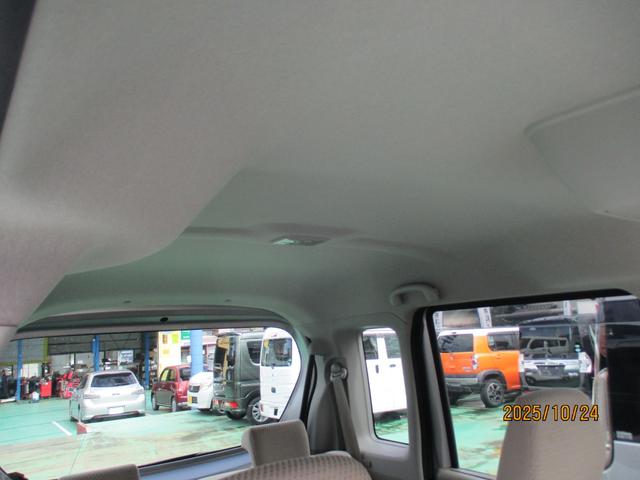 スペーシア Ｘ　カーナビ・プッシュスタート・フロアマット・ドアバイザー・オートエアコン・片側パワースライドドア・新品タイヤ付き（18枚目）