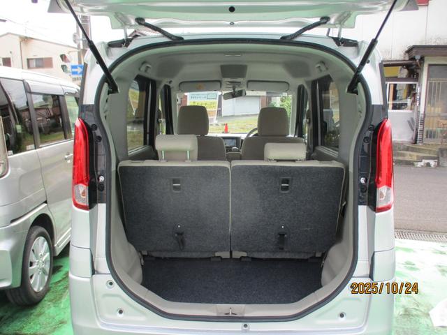 スペーシア Ｘ　カーナビ・プッシュスタート・フロアマット・ドアバイザー・オートエアコン・片側パワースライドドア・新品タイヤ付き（28枚目）