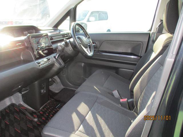 ワゴンＲスティングレー ハイブリッドＸ　ワンオーナー車・オートエアコン・プッシュスタート・フロアマット・ドアバイザー・新品タイヤ（23枚目）