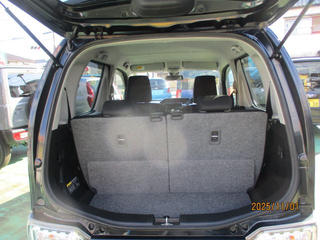 ワゴンＲスティングレー ハイブリッドＸ　ワンオーナー車・オートエアコン・プッシュスタート・フロアマット・ドアバイザー・新品タイヤ（25枚目）