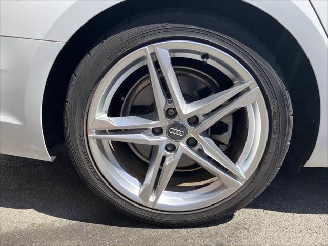 Ａ４アバント ２．０ＴＦＳＩ　禁煙車　衝突軽減ブレーキ　純正ＳＤナビ　バックカメラ　ＥＴＣ　ＬＥＤヘッドライト　フルセグテレビ　パワシート　ハーフレザーシート　シートヒーター　スマートキー　レーダークルーズコントロール（24枚目）