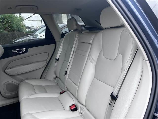 ＸＣ６０ Ｄ４　ＡＷＤ　モーメンタム　全席シートヒーター　全方位カメラ　純正メモリーナビ　ＬＥＤヘッドライト　障害物センサー　ブラインドスポットモニター　本革シート　禁煙車　アダプティブフクルーズコントロール　パーキングアシスト（35枚目）