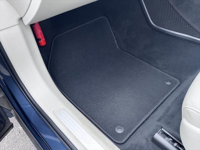 ＸＣ６０ Ｄ４　ＡＷＤ　モーメンタム　全席シートヒーター　全方位カメラ　純正メモリーナビ　ＬＥＤヘッドライト　障害物センサー　ブラインドスポットモニター　本革シート　禁煙車　アダプティブフクルーズコントロール　パーキングアシスト（53枚目）