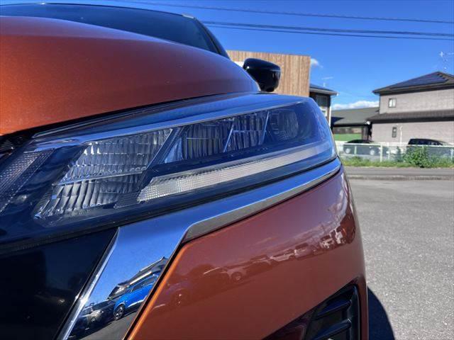キックス Ｘ　ツートーン　インテリアエディション　純正９インチＳＤナビ　プロパイロット　アラウンドビューモニター　シートヒーター　障害物センサー　ステアリングヒーター　禁煙車　ＥＴＣ　ＬＥＤヘッドライト　盗難防止装置　ハーフレザー　純正１７インチＡＷ（24枚目）