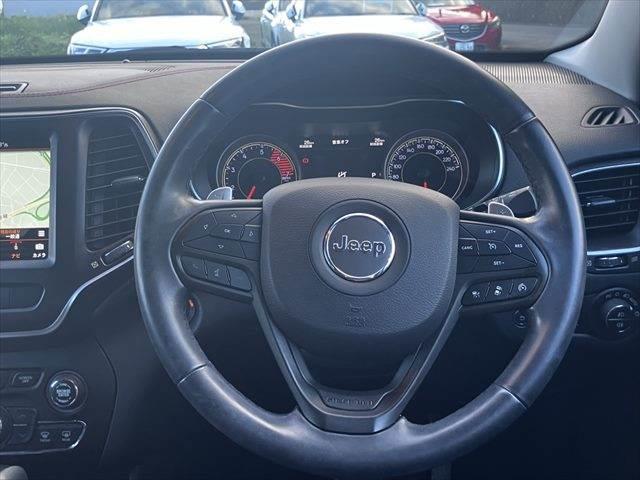 CHRYSLER JEEP JEEP CHEROKEE TRAILHAWK