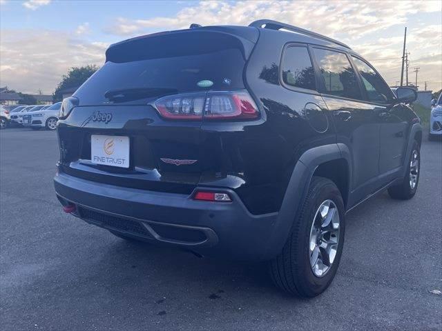 CHRYSLER JEEP JEEP CHEROKEE TRAILHAWK