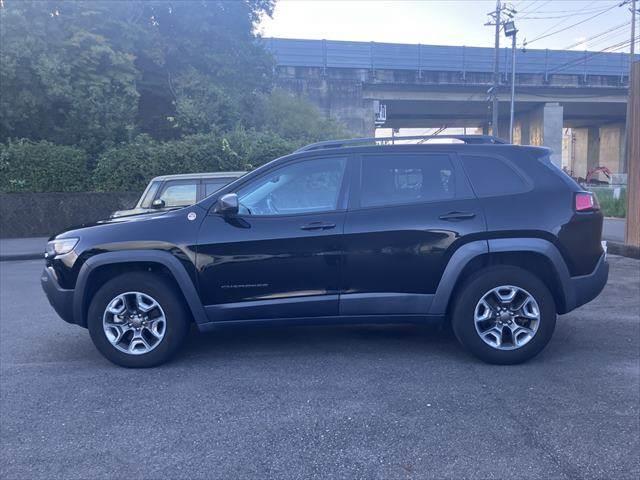 CHRYSLER JEEP JEEP CHEROKEE TRAILHAWK