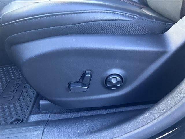 CHRYSLER JEEP JEEP CHEROKEE TRAILHAWK