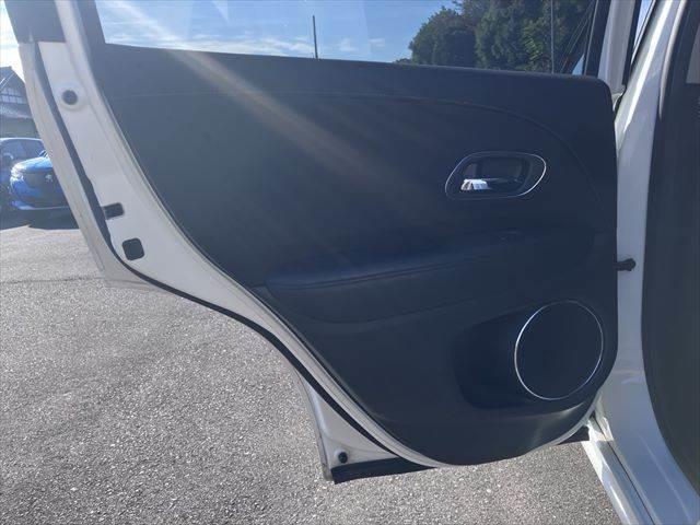 HONDA VEZEL HYBRID Z