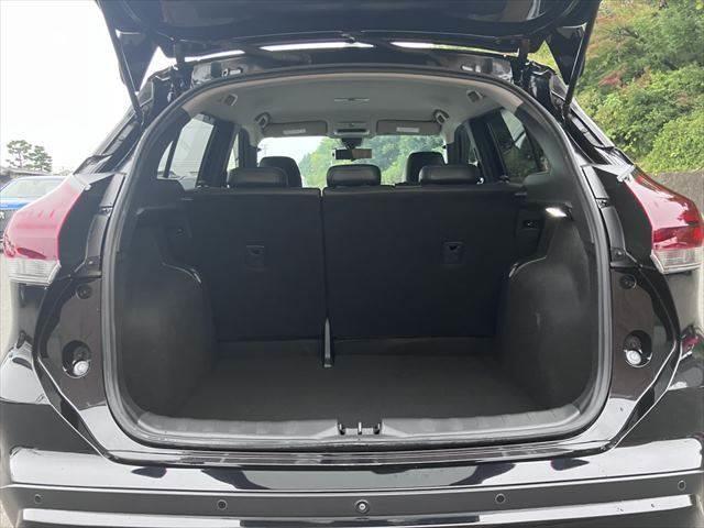 キックス Ｘ　純正１０インチナビ　全方位カメラ　レーダークルーズコントロール　シートヒーター　衝突軽減ブレーキ　禁煙車　デジタルインナーミラー　フルセグＴＶ　ＥＴＣ　ＬＥＤヘッドライト　ルーフレール　障害物センサー（10枚目）