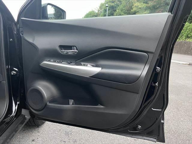 キックス Ｘ　純正１０インチナビ　全方位カメラ　レーダークルーズコントロール　シートヒーター　衝突軽減ブレーキ　禁煙車　デジタルインナーミラー　フルセグＴＶ　ＥＴＣ　ＬＥＤヘッドライト　ルーフレール　障害物センサー（56枚目）