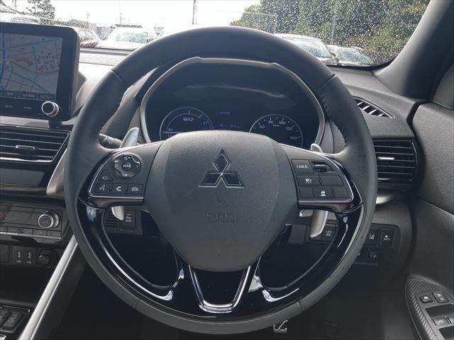 エクリプスクロスPHEV P 4WD 本革シート 純正メモリーナビ レーダークルーズコントロール 全方位カメラ シートヒーター 禁煙車 LEDヘッドライト Bluetooth 衝突軽減ブレーキ 障害物センサー ETC パワーシート(10枚目)