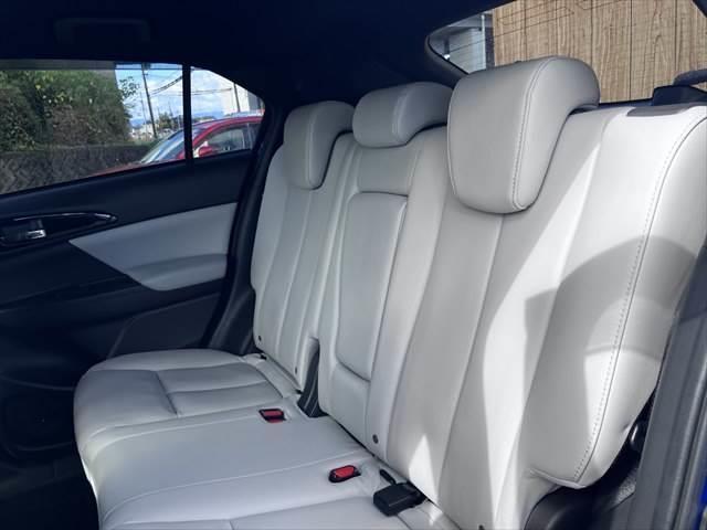 エクリプスクロスPHEV P 4WD 本革シート 純正メモリーナビ レーダークルーズコントロール 全方位カメラ シートヒーター 禁煙車 LEDヘッドライト Bluetooth 衝突軽減ブレーキ 障害物センサー ETC パワーシート(31枚目)