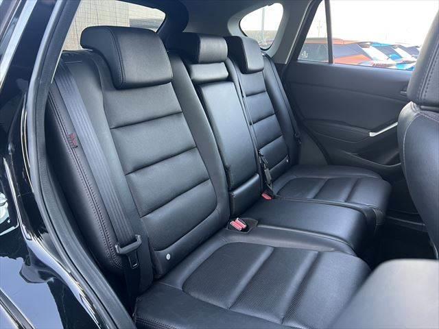 CX-5 XD Lパッケージ ディーゼルターボ 本革シート 純正SDナビ レーダークルーズ シートヒーター バックカメラ 禁煙車 フルセグ クリアランスソナー パワーシート MTモード付 ETC スマートキー Bluetooth(7枚目)