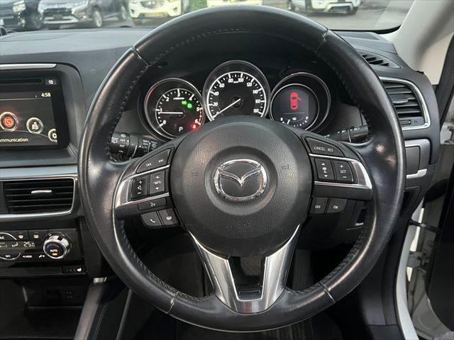 CX-5 XD Lパッケージ ディーゼルターボ 白革シート 純正メモリーナビ レーダークルーズ シートヒーター バックカメラ 禁煙車 フルセグTV Bluetooth パワーシート 衝突軽減 LEDヘッドライト スマートキー(9枚目)