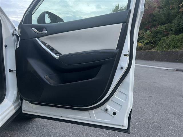 CX-5 XD Lパッケージ ディーゼルターボ 白革シート 純正メモリーナビ レーダークルーズ シートヒーター バックカメラ 禁煙車 フルセグTV Bluetooth パワーシート 衝突軽減 LEDヘッドライト スマートキー(55枚目)