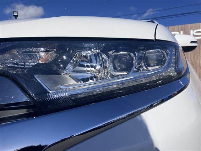 アウトランダーPHEV Gプレミアムパッケージ 4WD 黒本革シート ロックフォードサウンド 純正SDナビ レーダークルーズコントロール 全周囲カメラ シートヒーター 禁煙車 ステアリングヒーター 衝突軽減ブレーキ フルセグTV(23枚目)