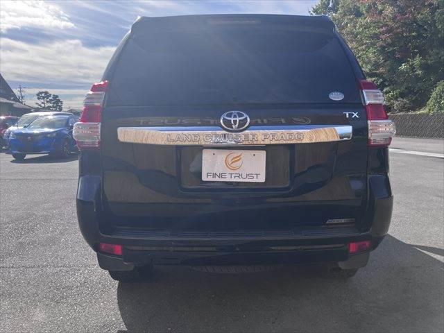 ランドクルーザープラド ＴＸ　Ｌパッケージ　本革ベージュシート　純正ＳＤナビ　クルーズコントロール　バックカメラ　４ＷＤ　禁煙車　フルセグＴＶ　Ｂｌｕｅｔｏｏｔｈ　ＬＥＤヘッドライト　シートヒーター　パワーシート　ミュージックサーバー（19枚目）