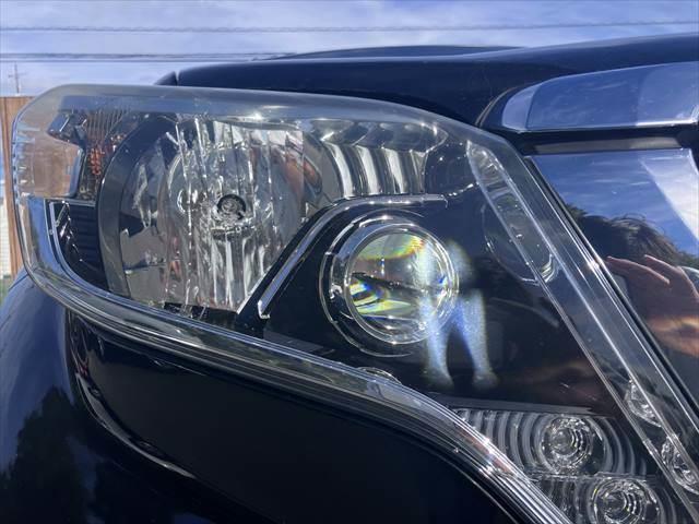 ランドクルーザープラド ＴＸ　Ｌパッケージ　本革ベージュシート　純正ＳＤナビ　クルーズコントロール　バックカメラ　４ＷＤ　禁煙車　フルセグＴＶ　Ｂｌｕｅｔｏｏｔｈ　ＬＥＤヘッドライト　シートヒーター　パワーシート　ミュージックサーバー（33枚目）