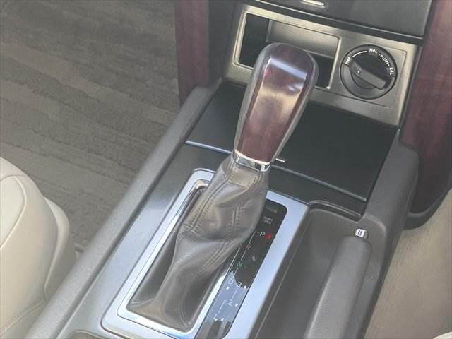 ランドクルーザープラド ＴＸ　Ｌパッケージ　本革ベージュシート　純正ＳＤナビ　クルーズコントロール　バックカメラ　４ＷＤ　禁煙車　フルセグＴＶ　Ｂｌｕｅｔｏｏｔｈ　ＬＥＤヘッドライト　シートヒーター　パワーシート　ミュージックサーバー（39枚目）