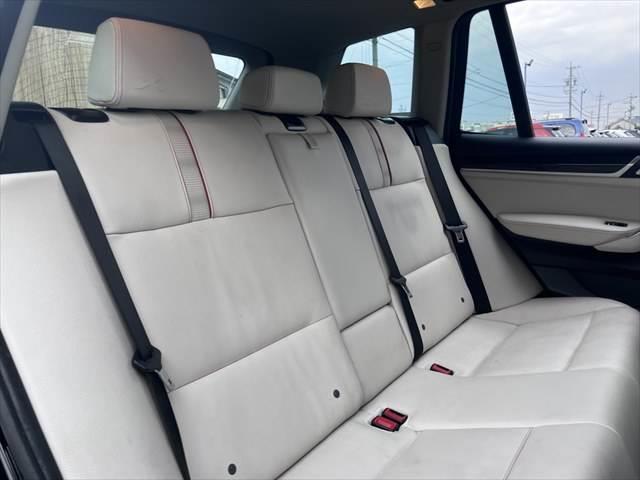 ☆運転席側２列目シート