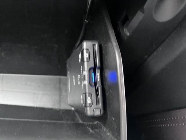 ＣＸ－８ ＸＤプロアクティブ　Ｓパッケージ　黒本革シート　ＢＯＳＥスピーカー　全方位モニター　レーダークルーズコントロール　シートヒーター　禁煙車　衝突軽減ブレーキ　純正ＳＤナビ　電動リアゲート　パワーシート　Ｂｌｕｅｔｏｏｔｈ　フルセグＴＶ（54枚目）