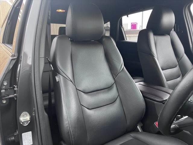 ＣＸ－８ ＸＤプロアクティブ　Ｓパッケージ　黒本革シート　ＢＯＳＥスピーカー　全方位モニター　レーダークルーズコントロール　シートヒーター　禁煙車　衝突軽減ブレーキ　純正ＳＤナビ　電動リアゲート　パワーシート　Ｂｌｕｅｔｏｏｔｈ　フルセグＴＶ（56枚目）