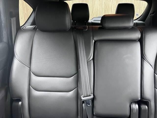 ＣＸ－８ ＸＤプロアクティブ　Ｓパッケージ　黒本革シート　ＢＯＳＥスピーカー　全方位モニター　レーダークルーズコントロール　シートヒーター　禁煙車　衝突軽減ブレーキ　純正ＳＤナビ　電動リアゲート　パワーシート　Ｂｌｕｅｔｏｏｔｈ　フルセグＴＶ（60枚目）