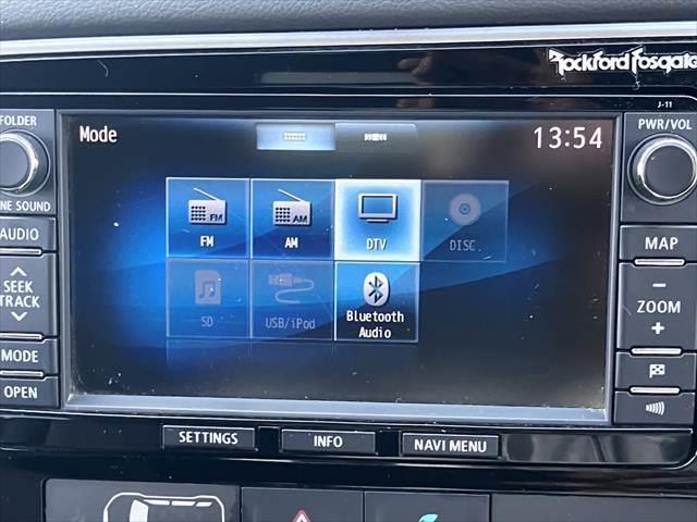 アウトランダーPHEV Gプレミアムパッケージ 黒本革シート 純正ナビ レーダークルーズコントロール バックカメラ AC100V電源 シートヒーター パワーシート 電動リアゲート Bluetooth ETC HIDヘッドライト(6枚目)